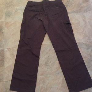 Gloria Vanderbilt khaki 14